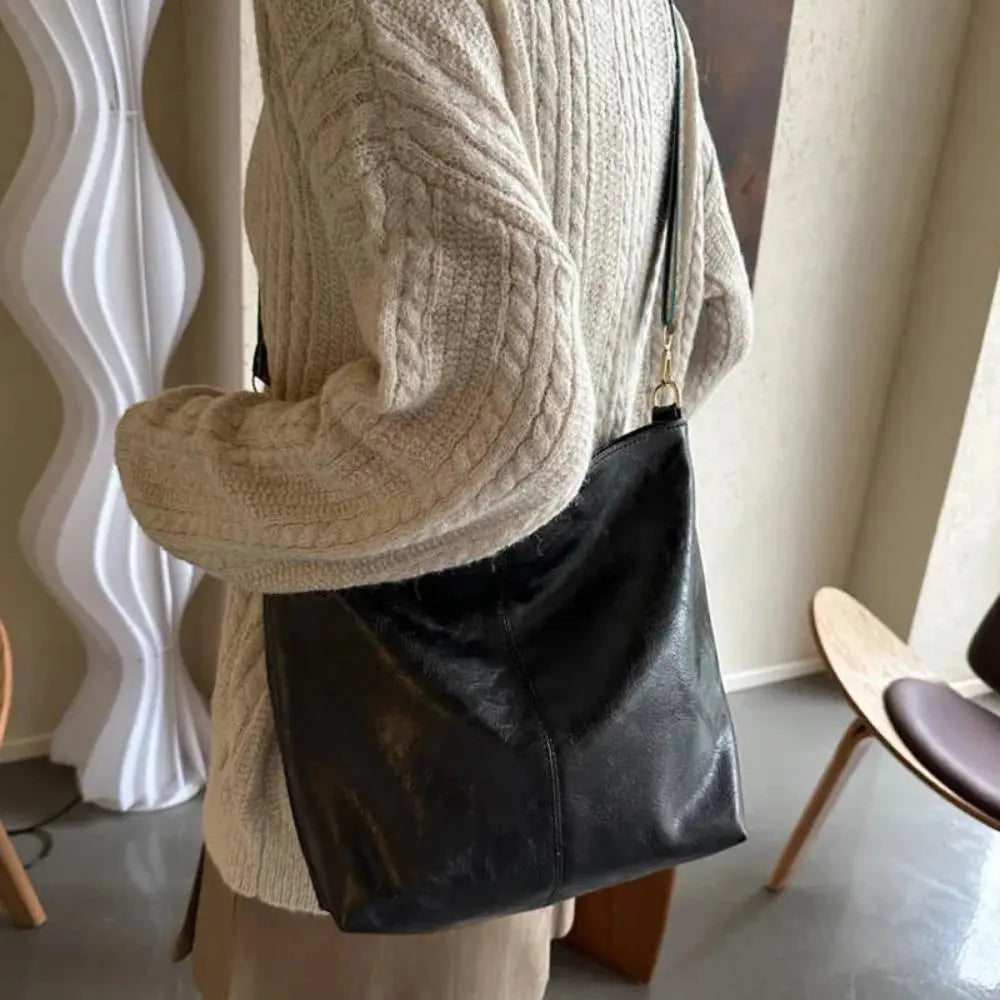 Greta – Vintage Schultertasche