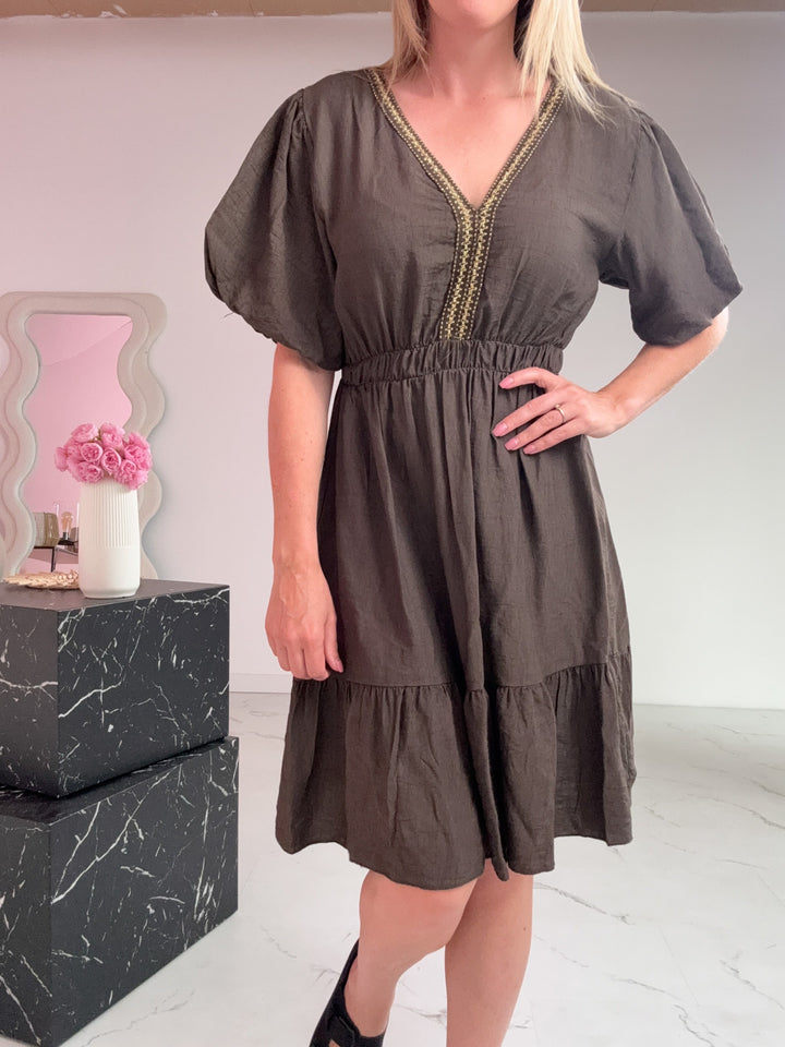 Mya Entspanntes Kleid