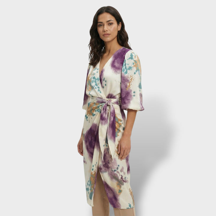 Valerie | Figurformendes Wickelkleid